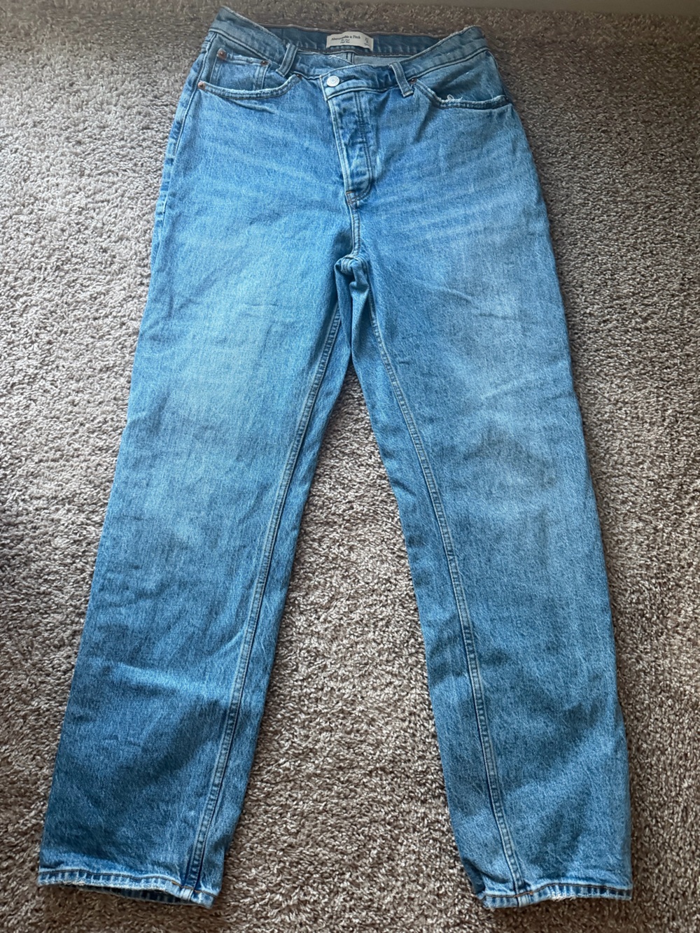 Abercrombie & Fitch Women's Medium Blue Straight Leg Jeans
